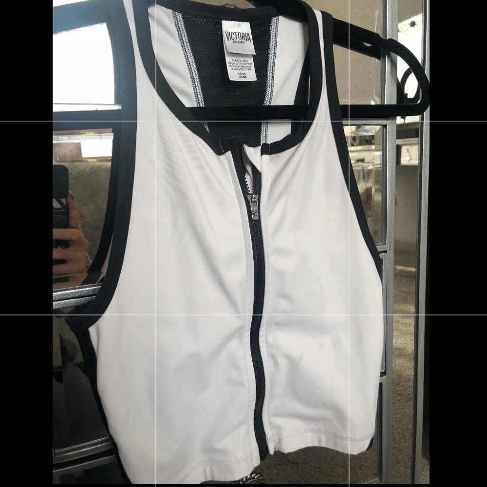Workout crop